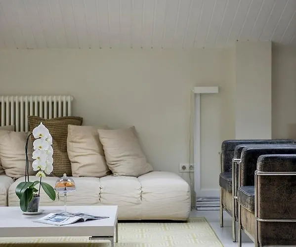 Guest house La Casa De Arquillos 4*